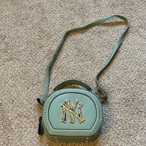 Green Crossbody Bag